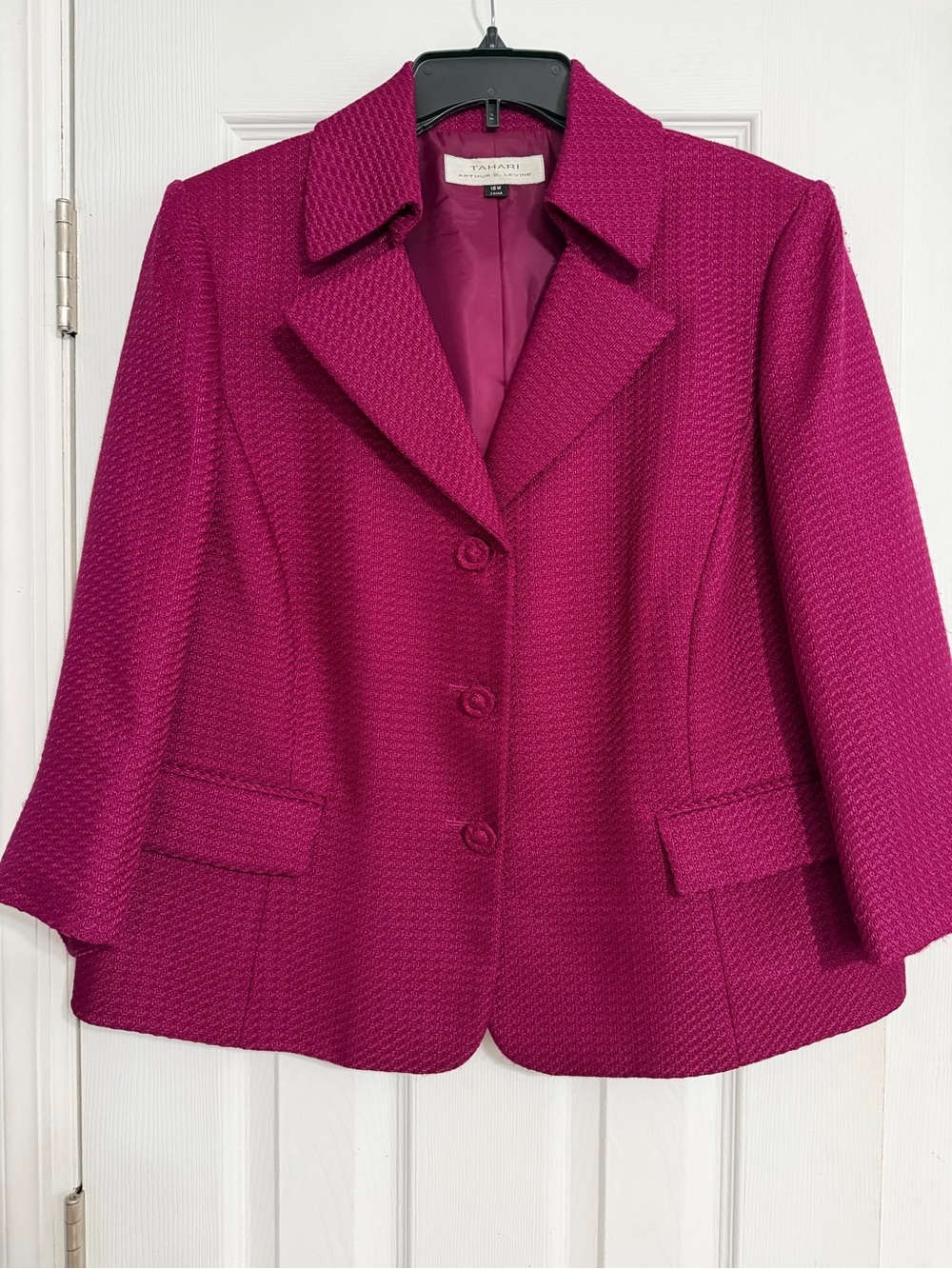 Tahari fuchsia pink blazer women’s size 16 W business evening classic